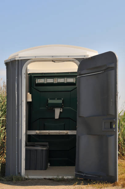 Best Construction site porta potty rental  in Round Lake Park, IL